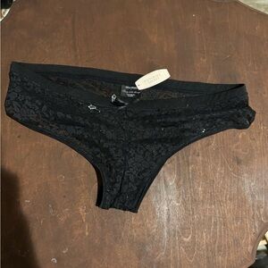Victoria's Secret sexy little things Black Lace lowrise hipster Lingerie size lg